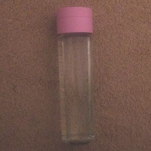 Lululemon glass water bottle